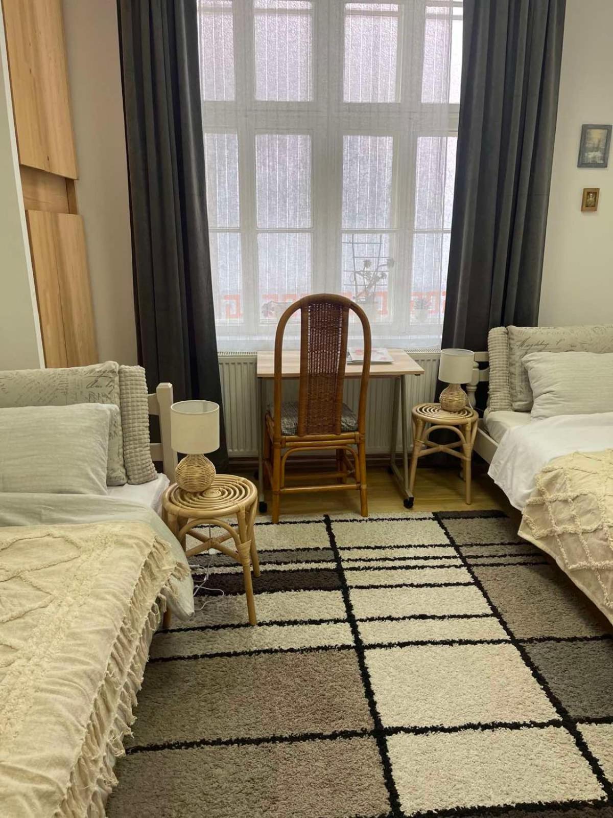 Apartamento Lennon Vinkovci Exterior foto